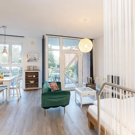 Ferienwohnung Die 8 * 蒂门多弗施特兰德